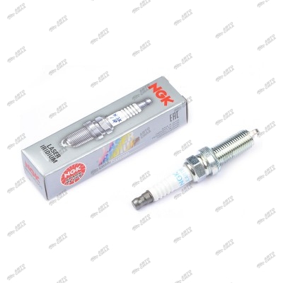 свечи NGK ILKAR7B-11, 4912
