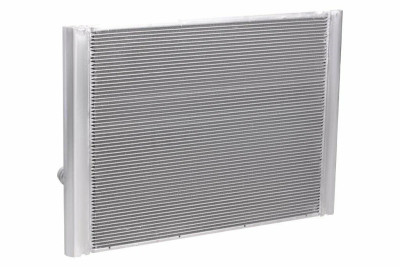 радиатор алюминиевый LUZAR для а/м BMW 5 (E60/E61) (03-) G AT LRc 26119